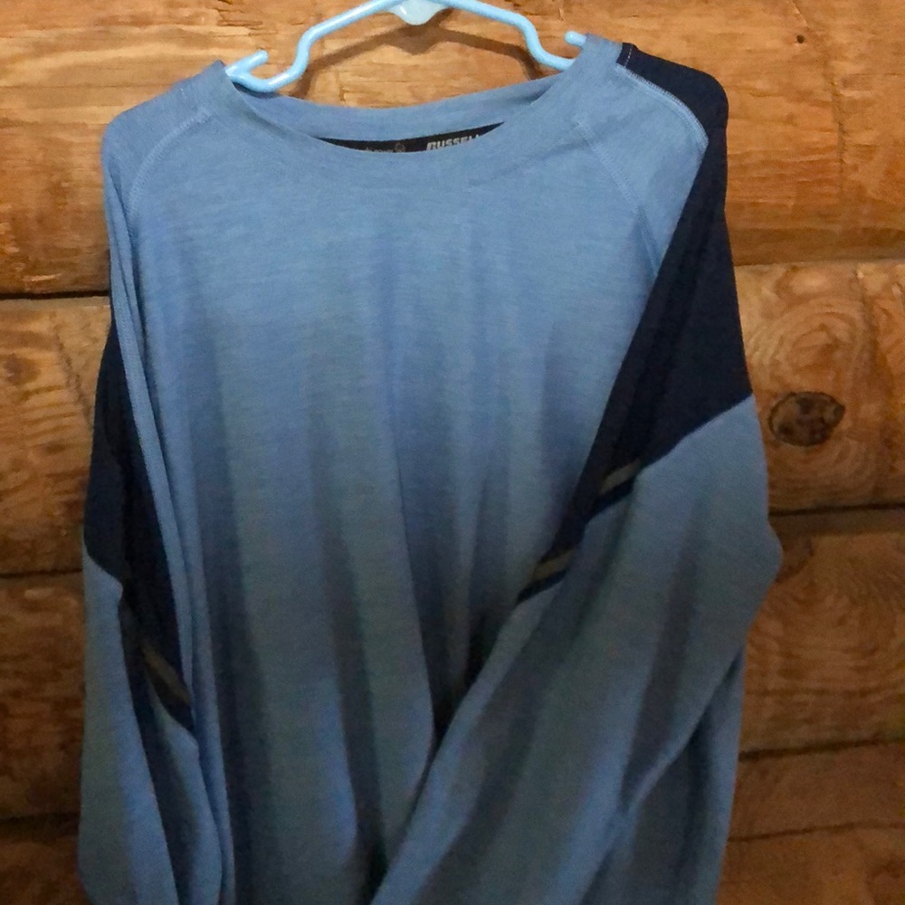 Russell athletic shirt reflector stripes on sleeve size 14/16